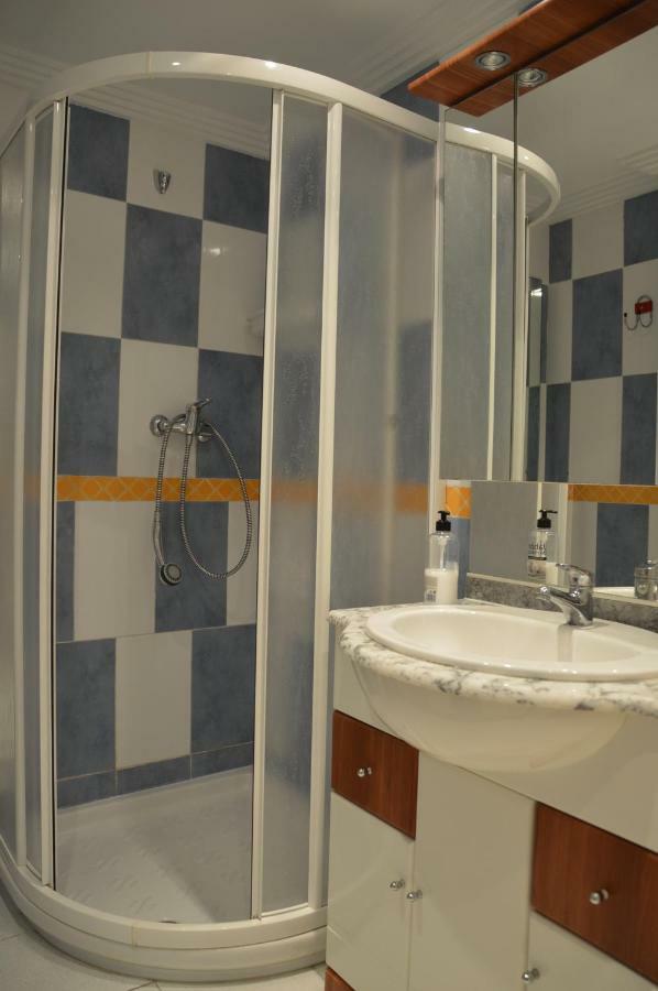 Emalco Anis Primera Linea Benidorm Zewnętrze zdjęcie